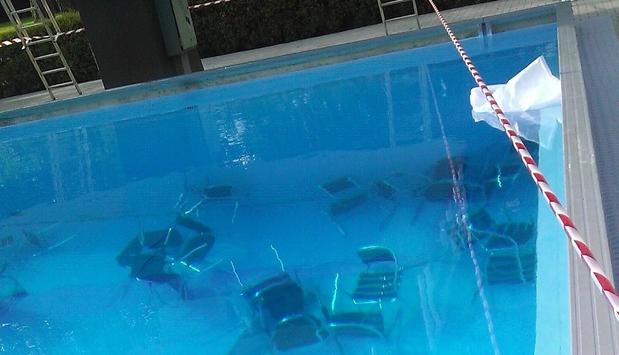 Vandalismus im Schwimmbad (Foto: Hall AG) Vandalismus im Schwimmbad (Foto: Hall AG)